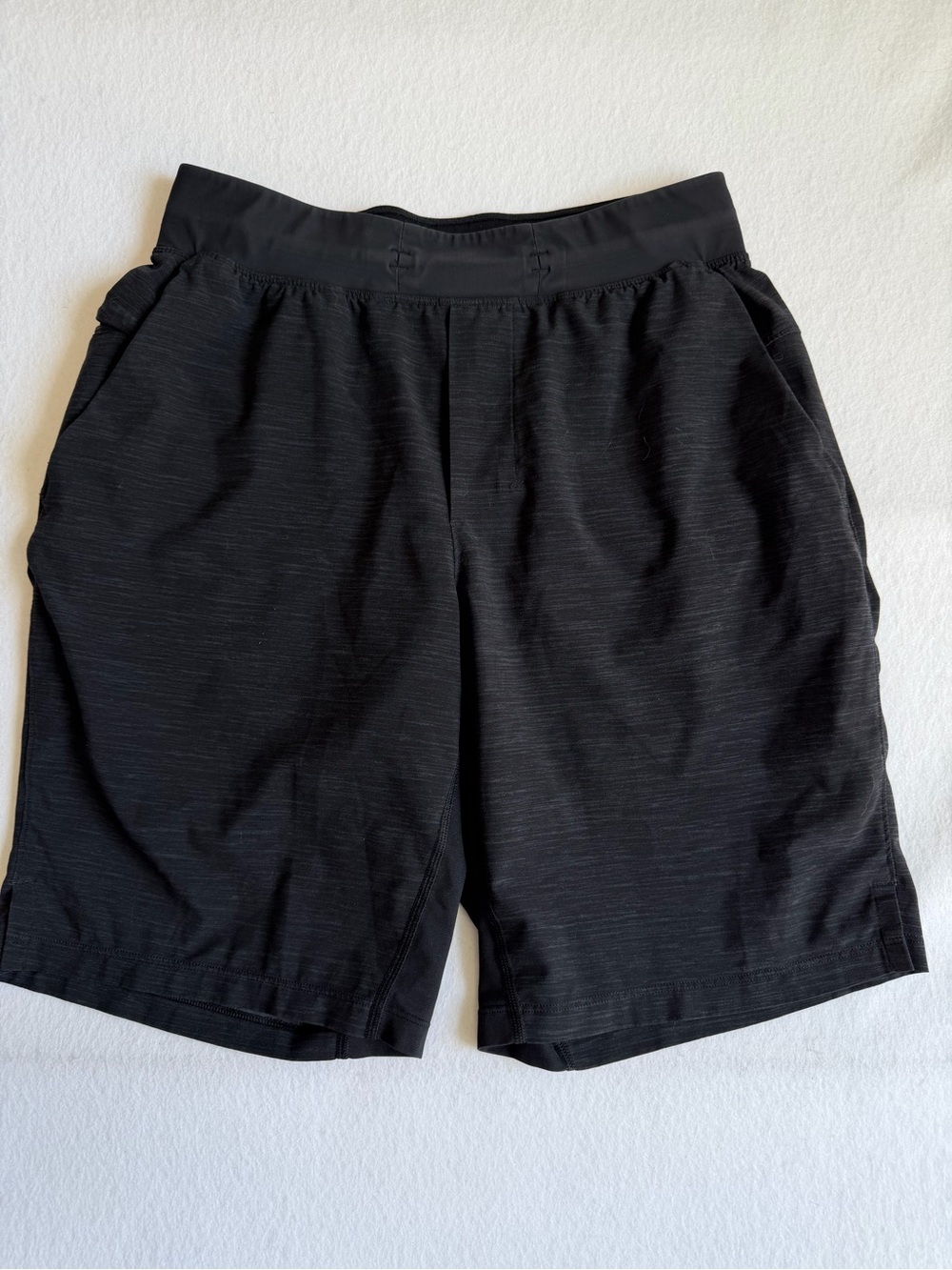 Lululemon Surge Short 9” Linerless Men’s Small Black Running Athletic Shorts
